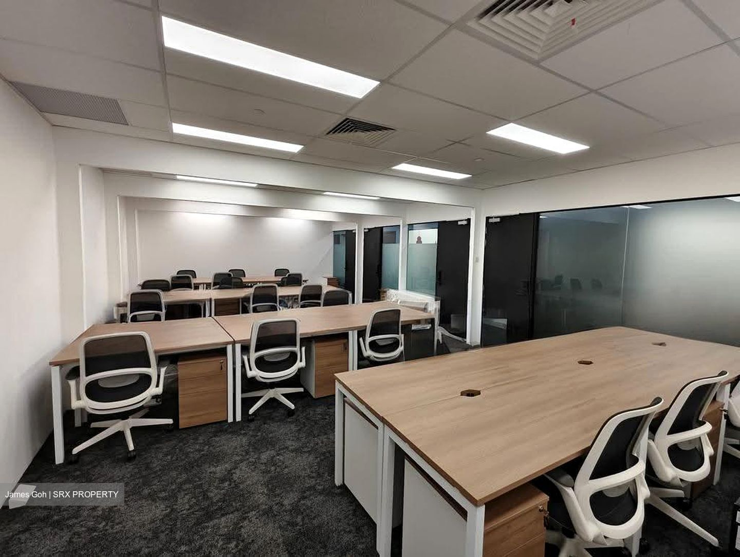Robinson 77 (D1), Office #607307651